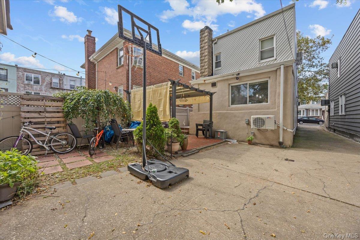 1515 E 55th Street – For Sale photo 24