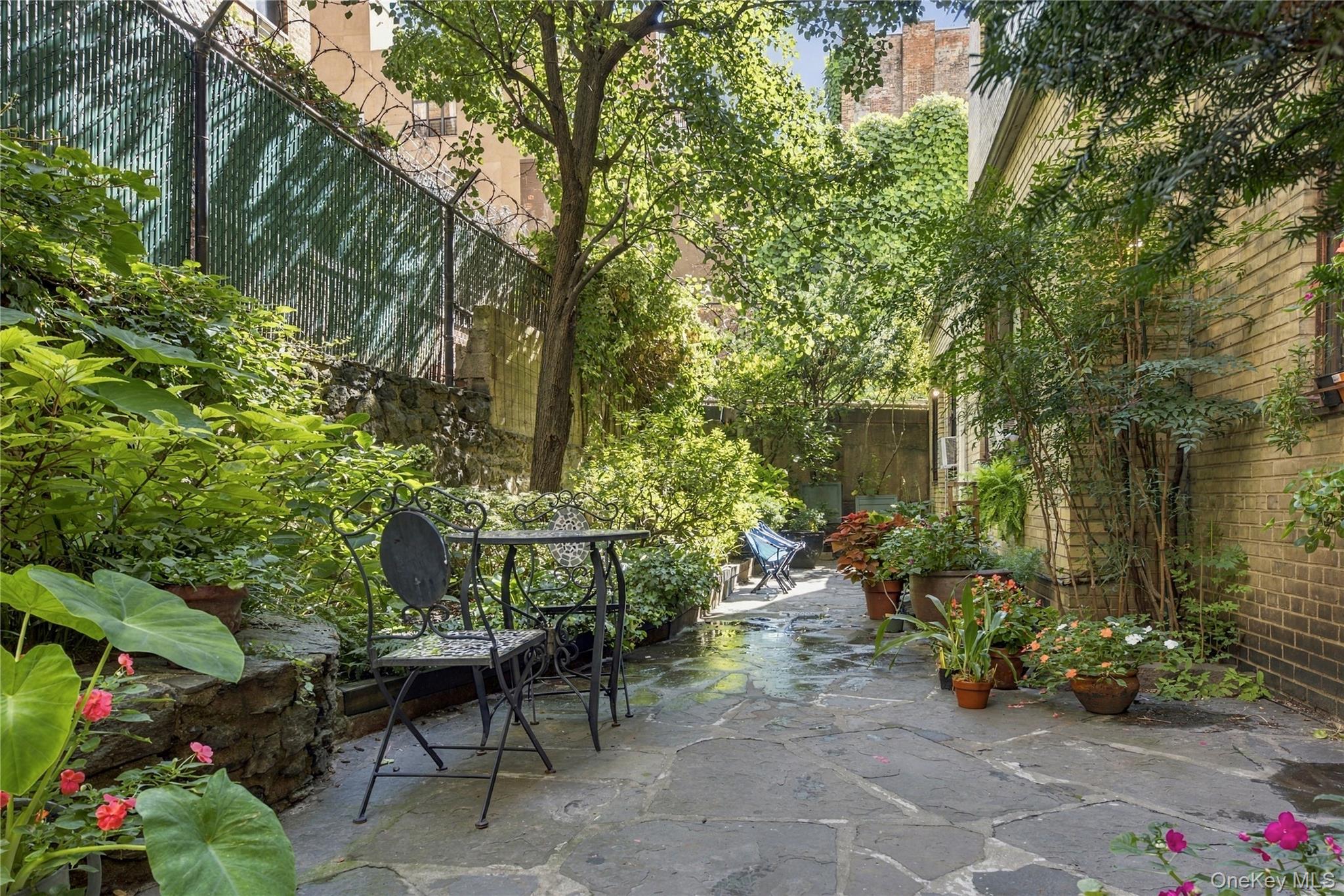 211 East 35th Street, Unit 4B photo 10
