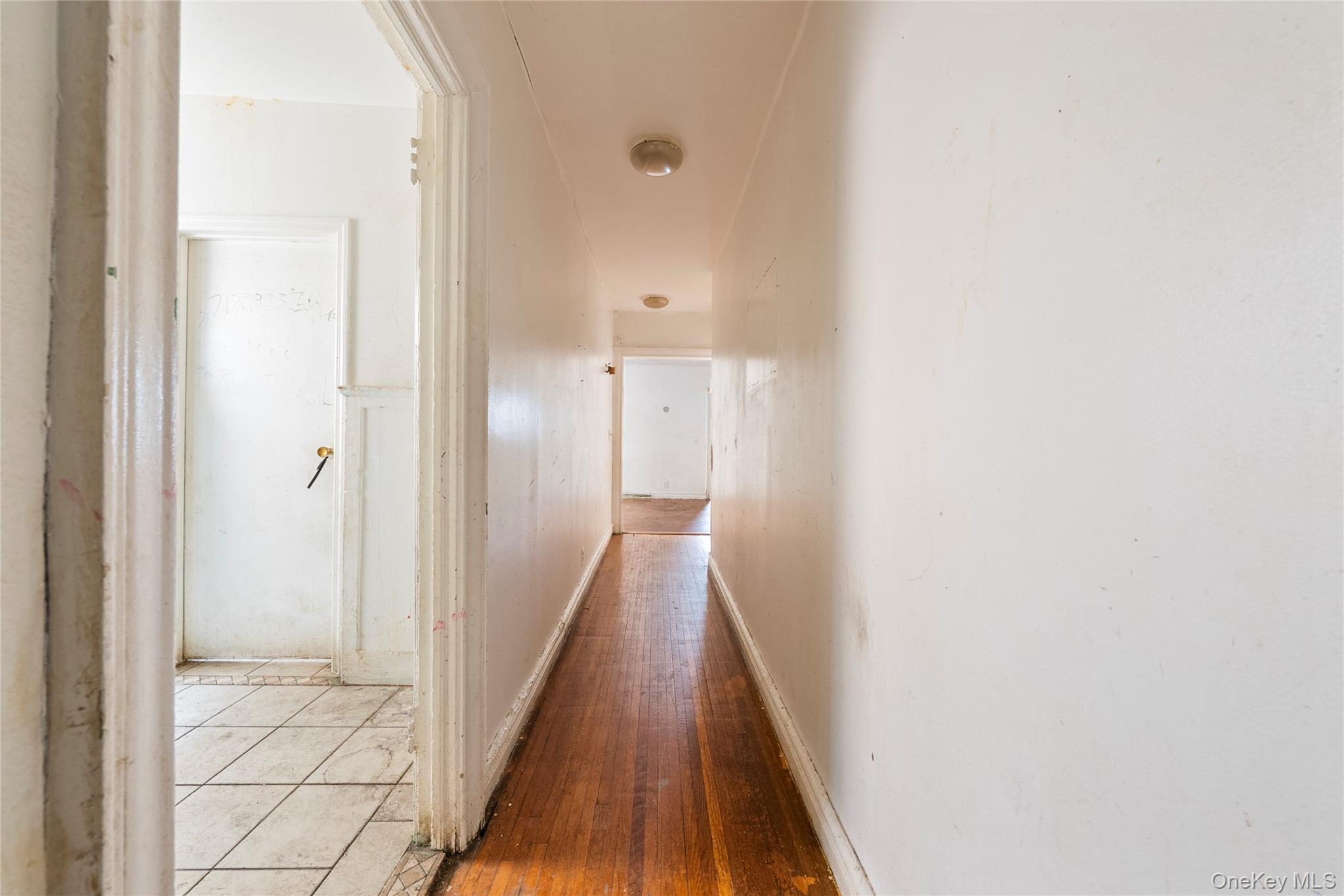 1715 Nelson Avenue, Unit 4H photo 4