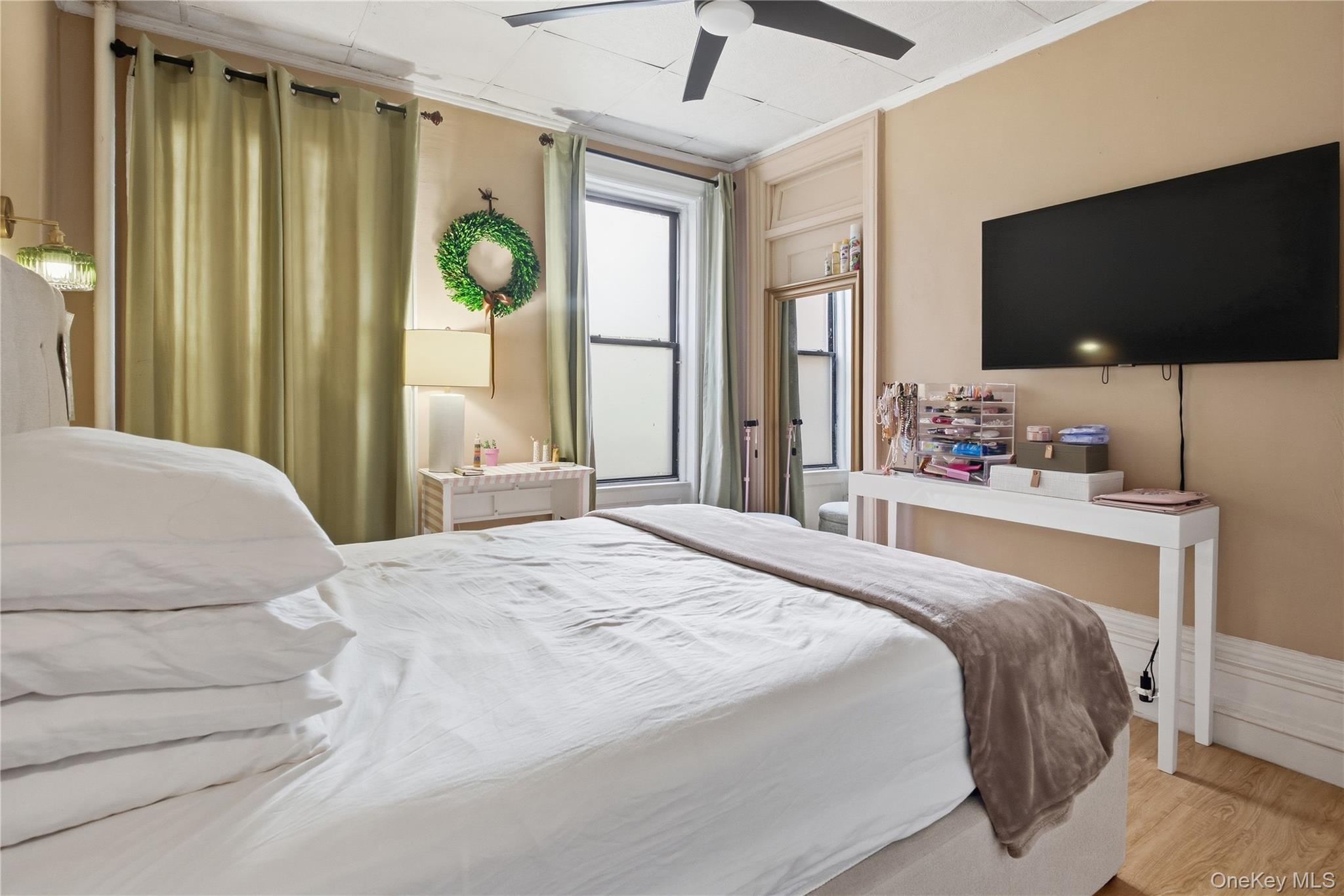 924 Summit Avenue, Unit 3B photo 16