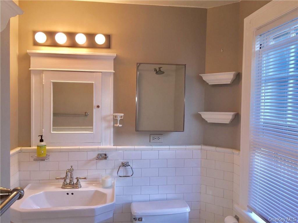 80 Edgewood Avenue – For Rent photo 13
