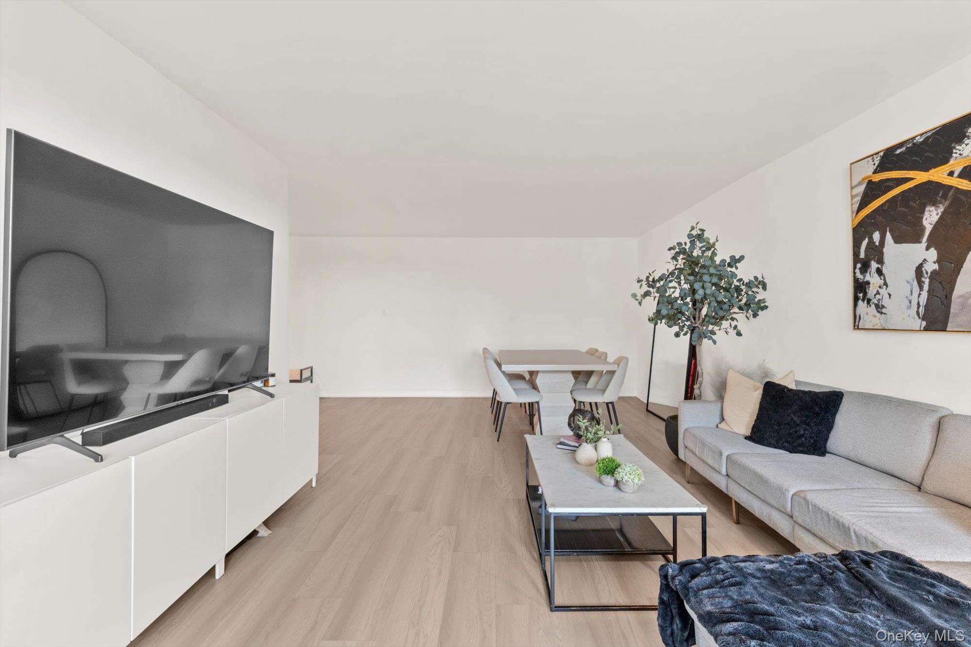125-10 Queens Boulevard, Unit 606 photo 4