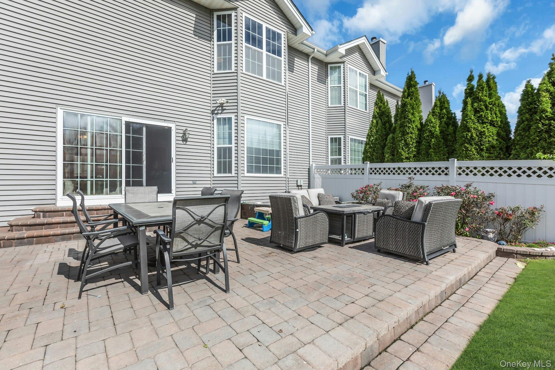 140 Rivendell Court – For Sale photo 31