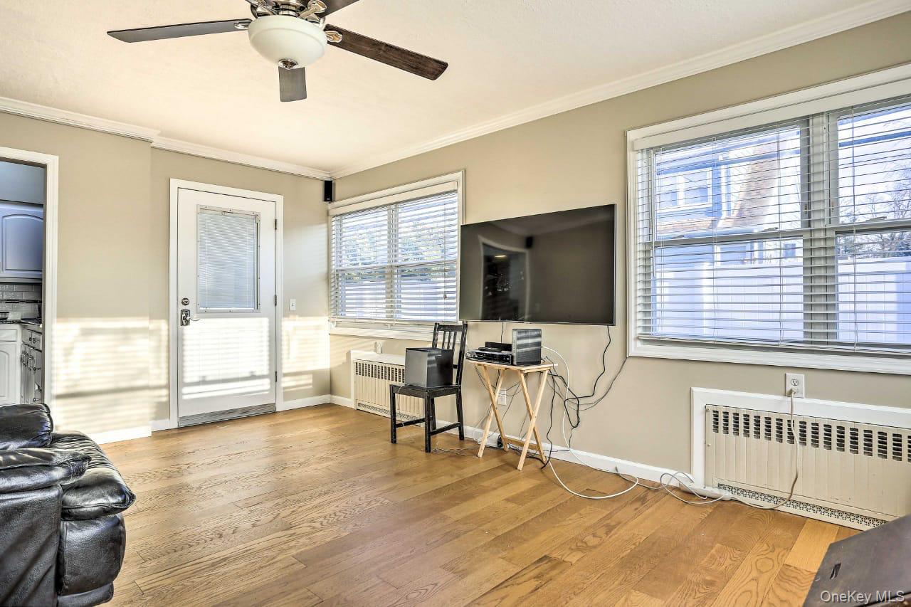 1648 Paula Lane, Unit 1 photo 8