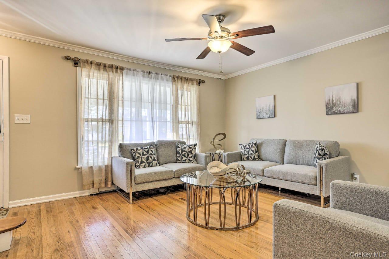 1648 Paula Lane, Unit 1 photo 3