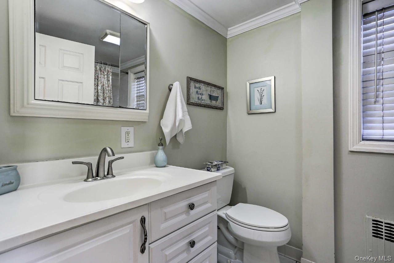1648 Paula Lane, Unit 1 photo 15