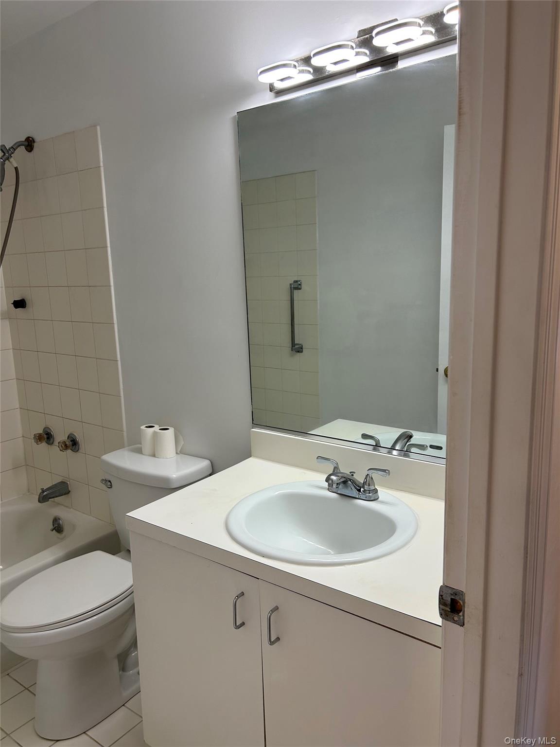 32 Homewood Drive – For Rent photo 4