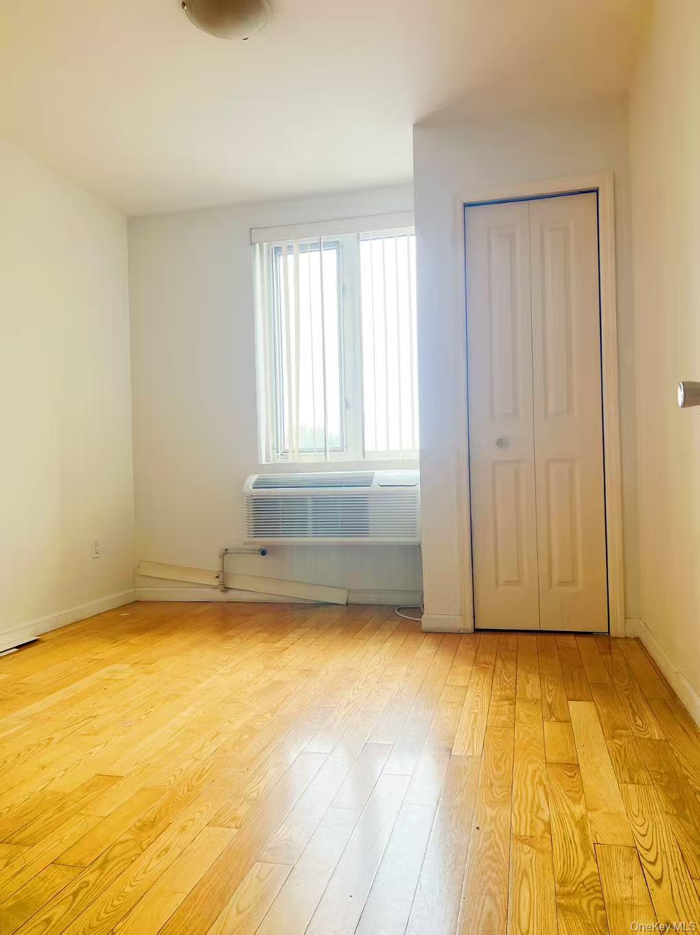 60-70 Woodhaven Boulevard, Unit 3D photo 8
