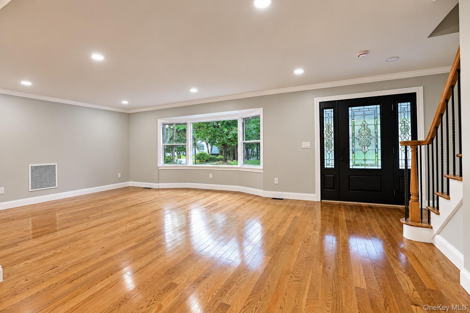 140 Seaman Neck Road – For Sale photo 3