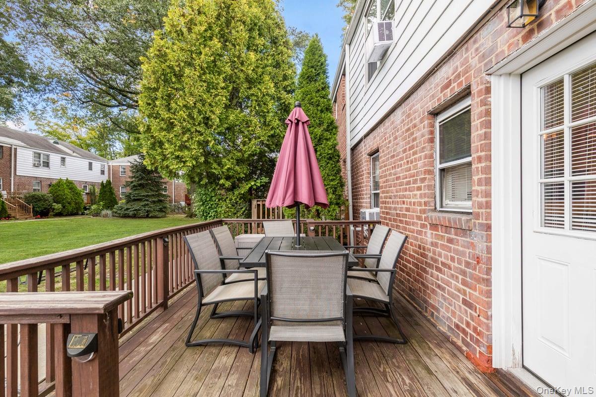 2 Peck Avenue, Unit 22B photo 11