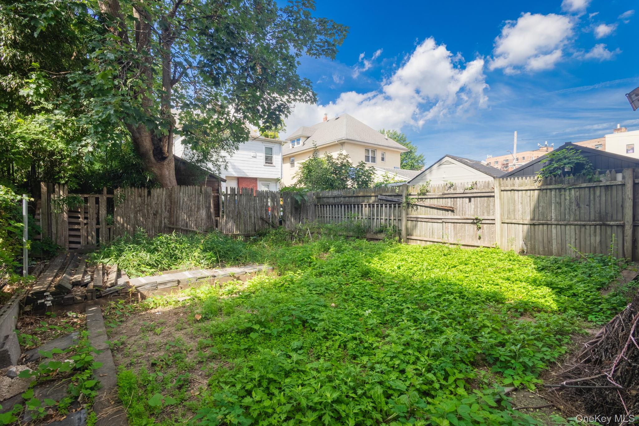 3808 150th Street – For Sale photo 4