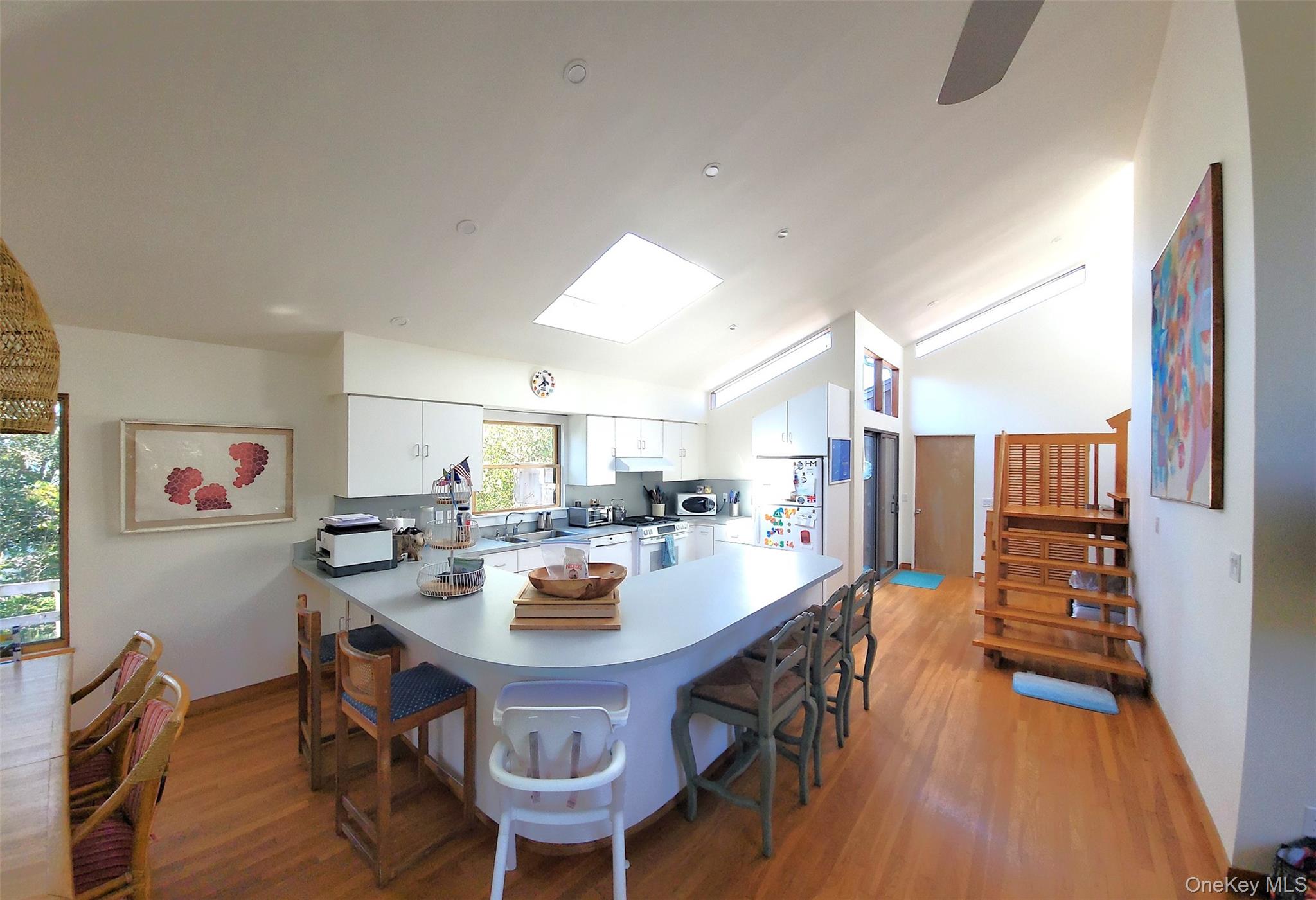 63 Holly Walk – For Sale photo 3