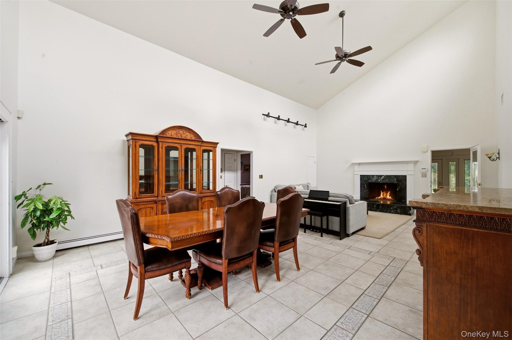 16 Bridle Path Lane – For Sale photo 9