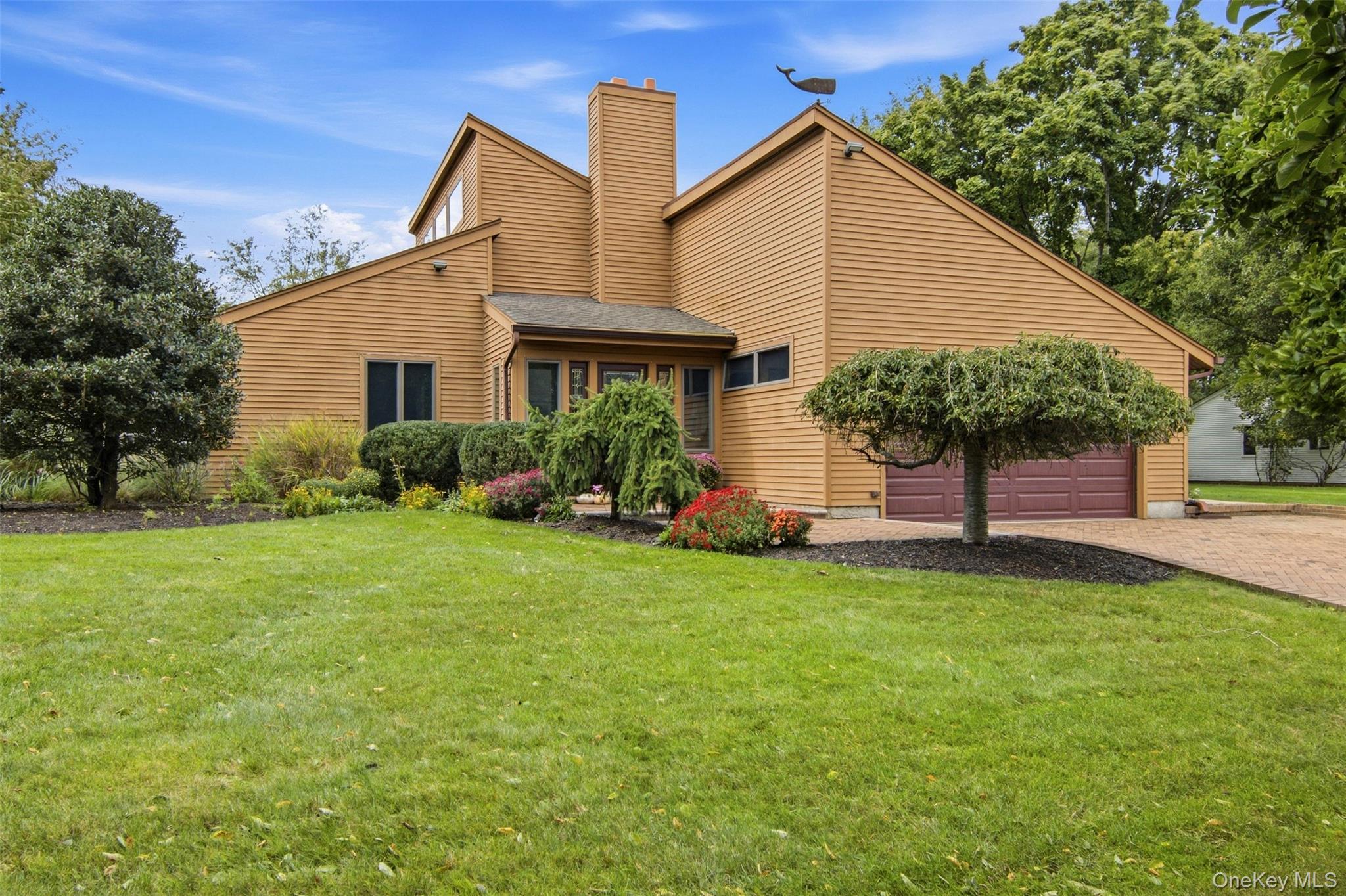 16 Bridle Path Lane – For Sale