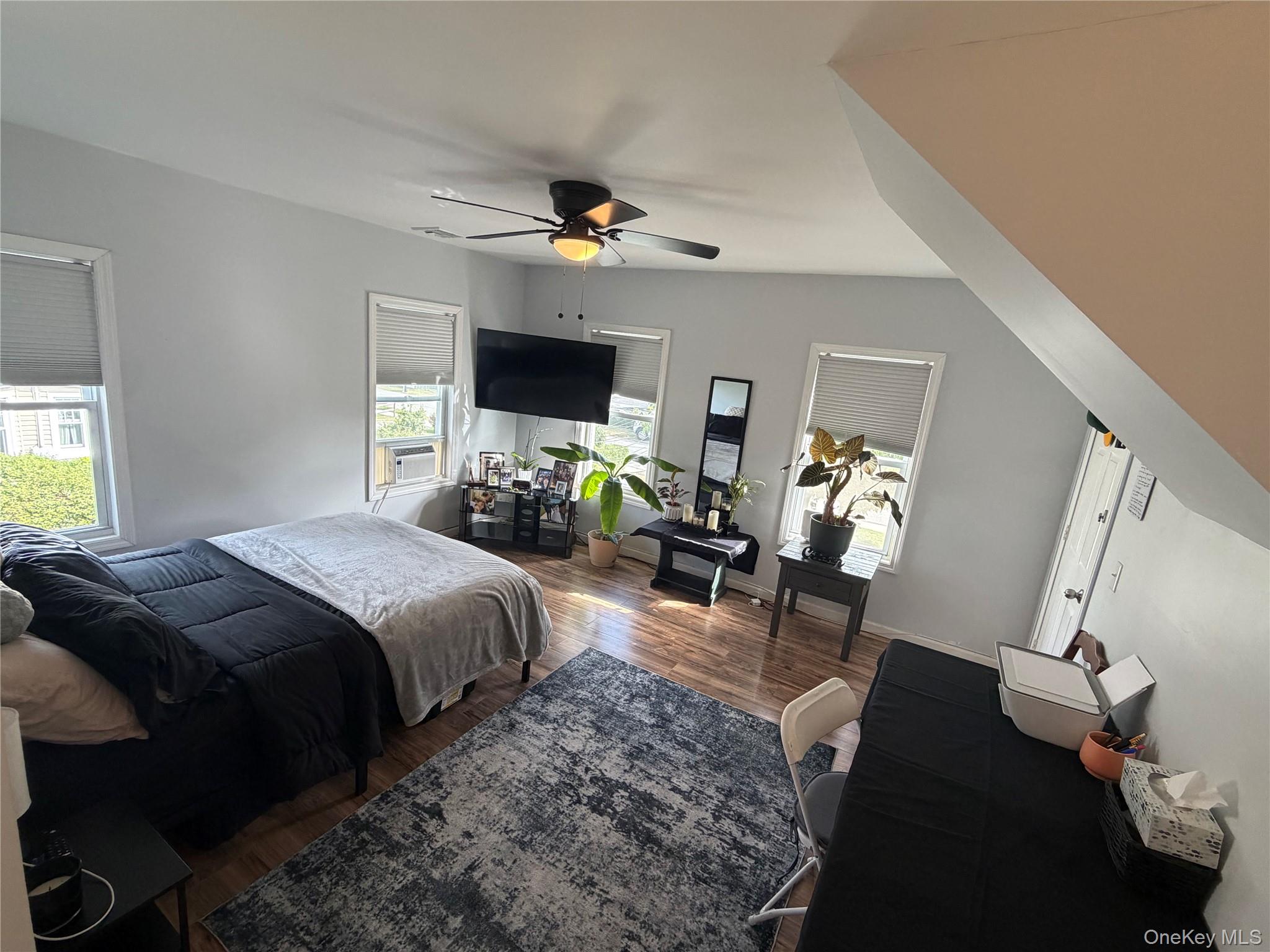 40 Tyler Avenue, Unit 4 photo 3
