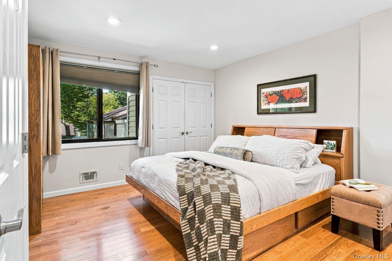 45 Jefferson Oval, Unit G photo 8