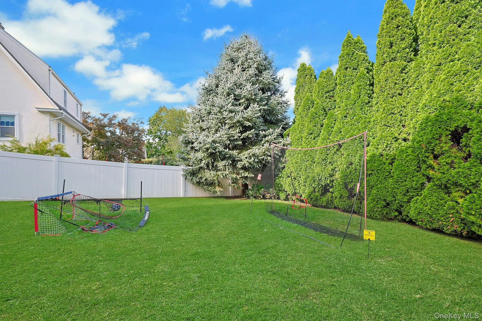 617 Munro Avenue – For Sale photo 4