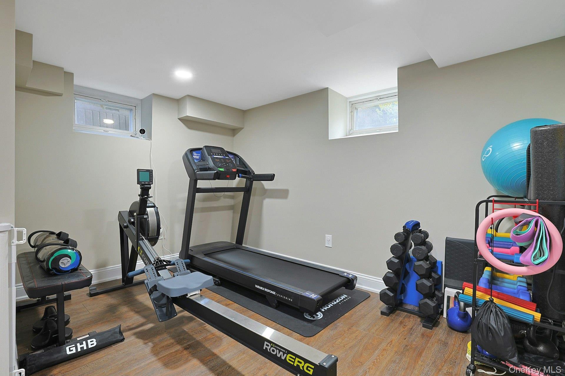 617 Munro Avenue – For Sale photo 32