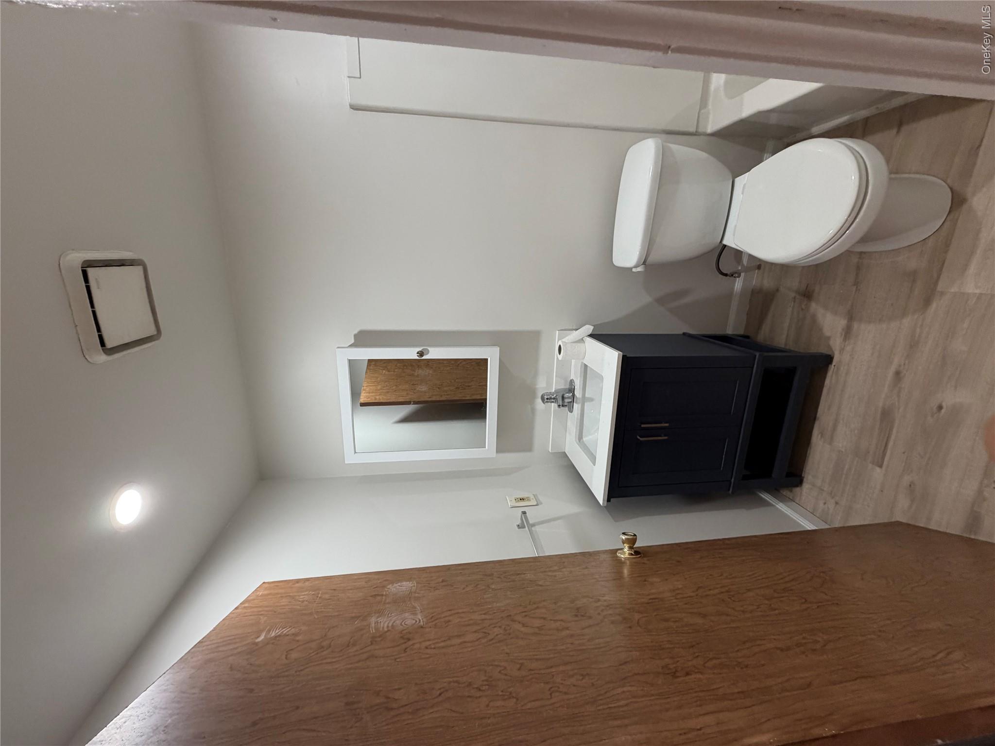 465 Main Street, Unit 6 photo 9