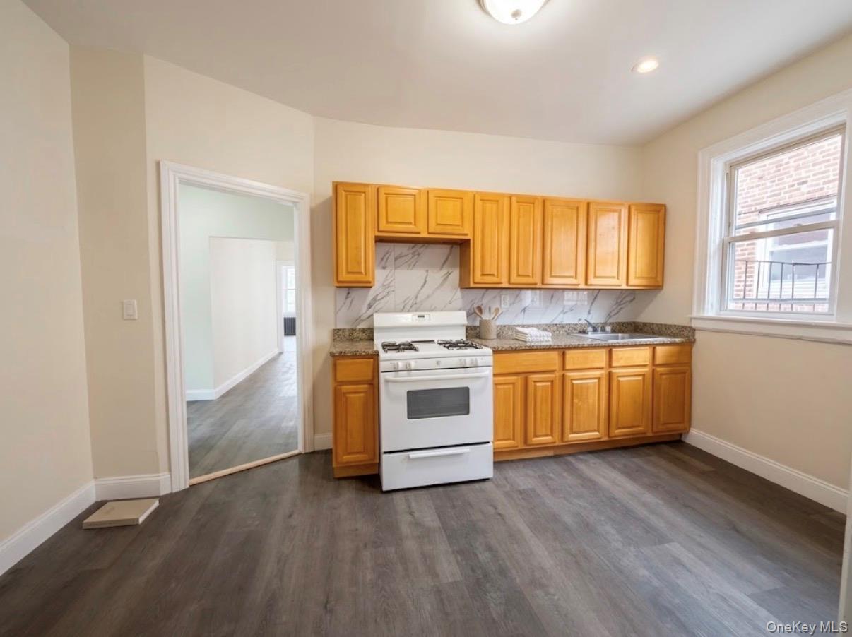 9 Morningside Avenue, Unit 2F photo 6