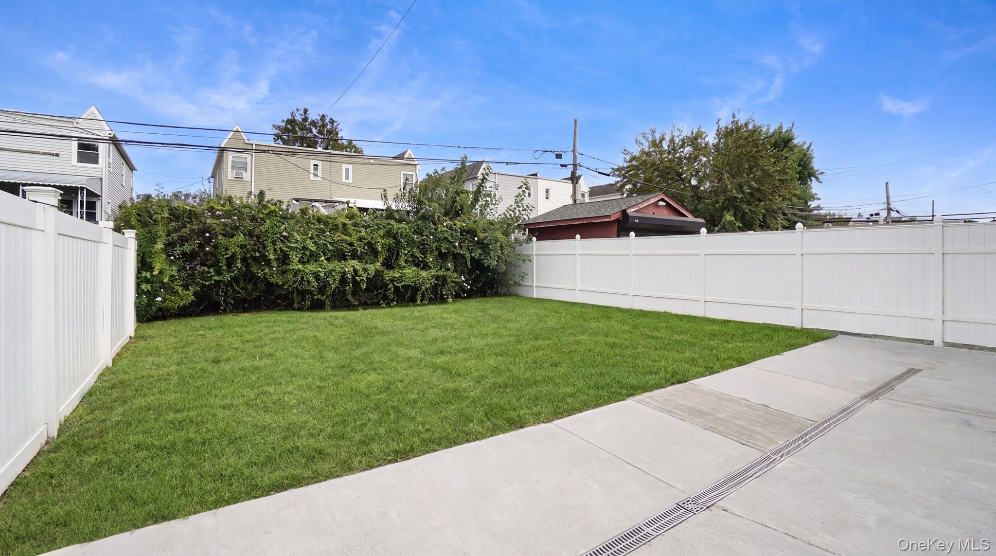 1008 Huntington Avenue – For Sale photo 18