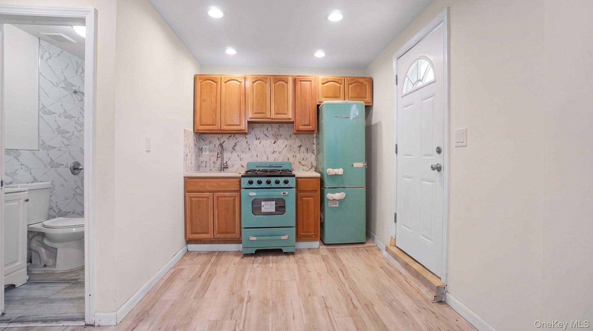 1008 Huntington Avenue – For Sale photo 13