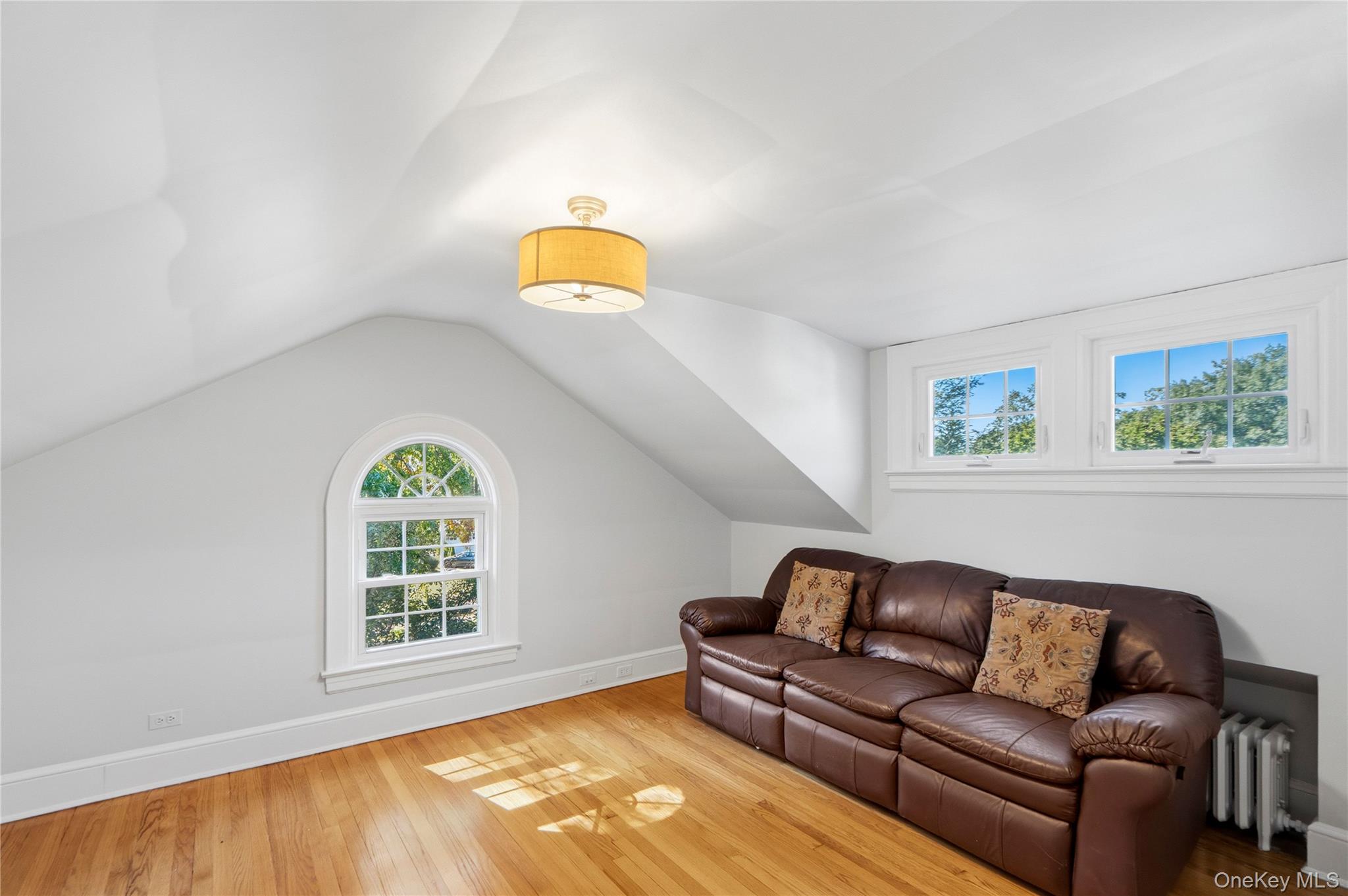 22 Nassau Boulevard – For Sale photo 37