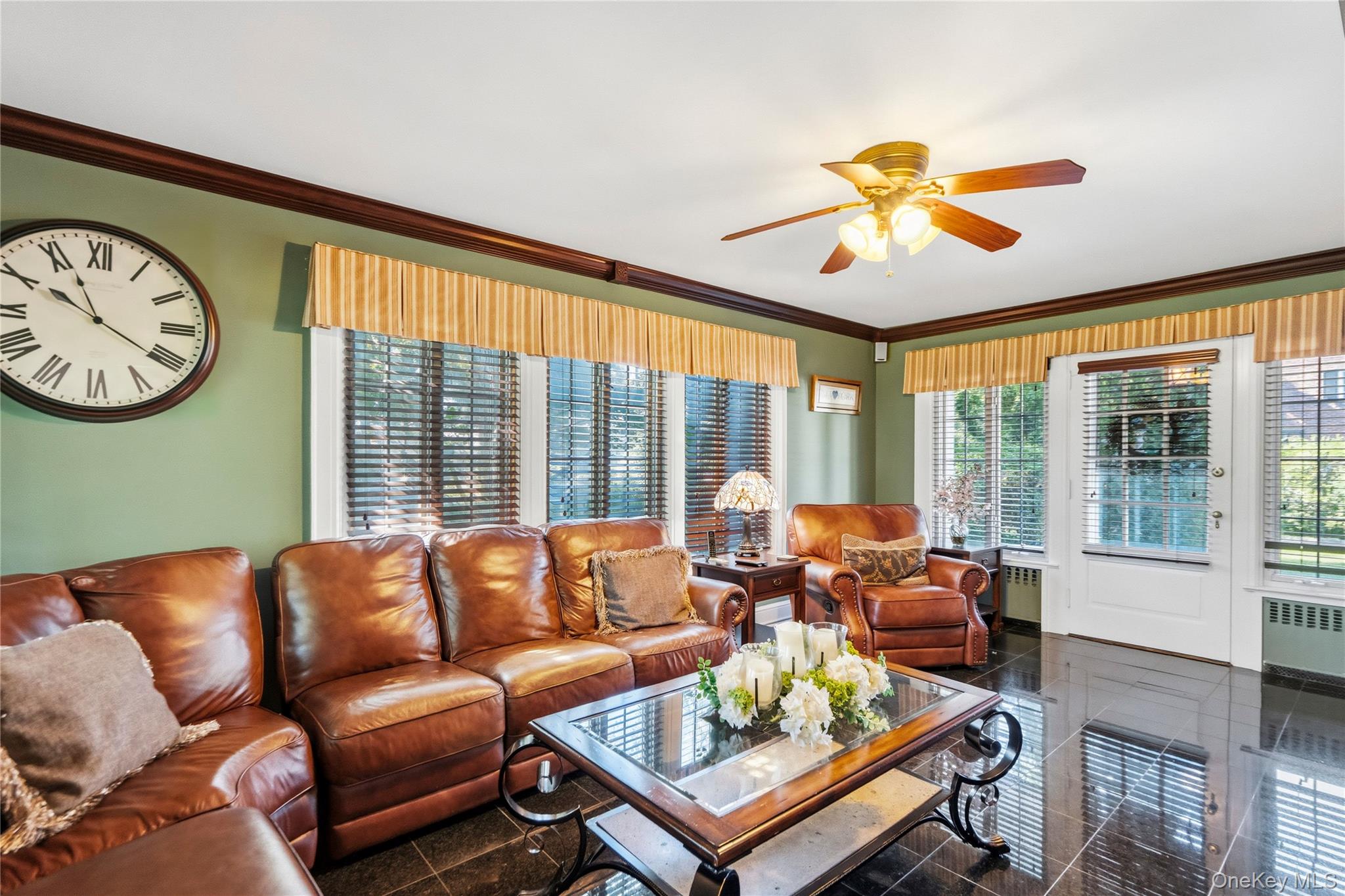 22 Nassau Boulevard – For Sale photo 7