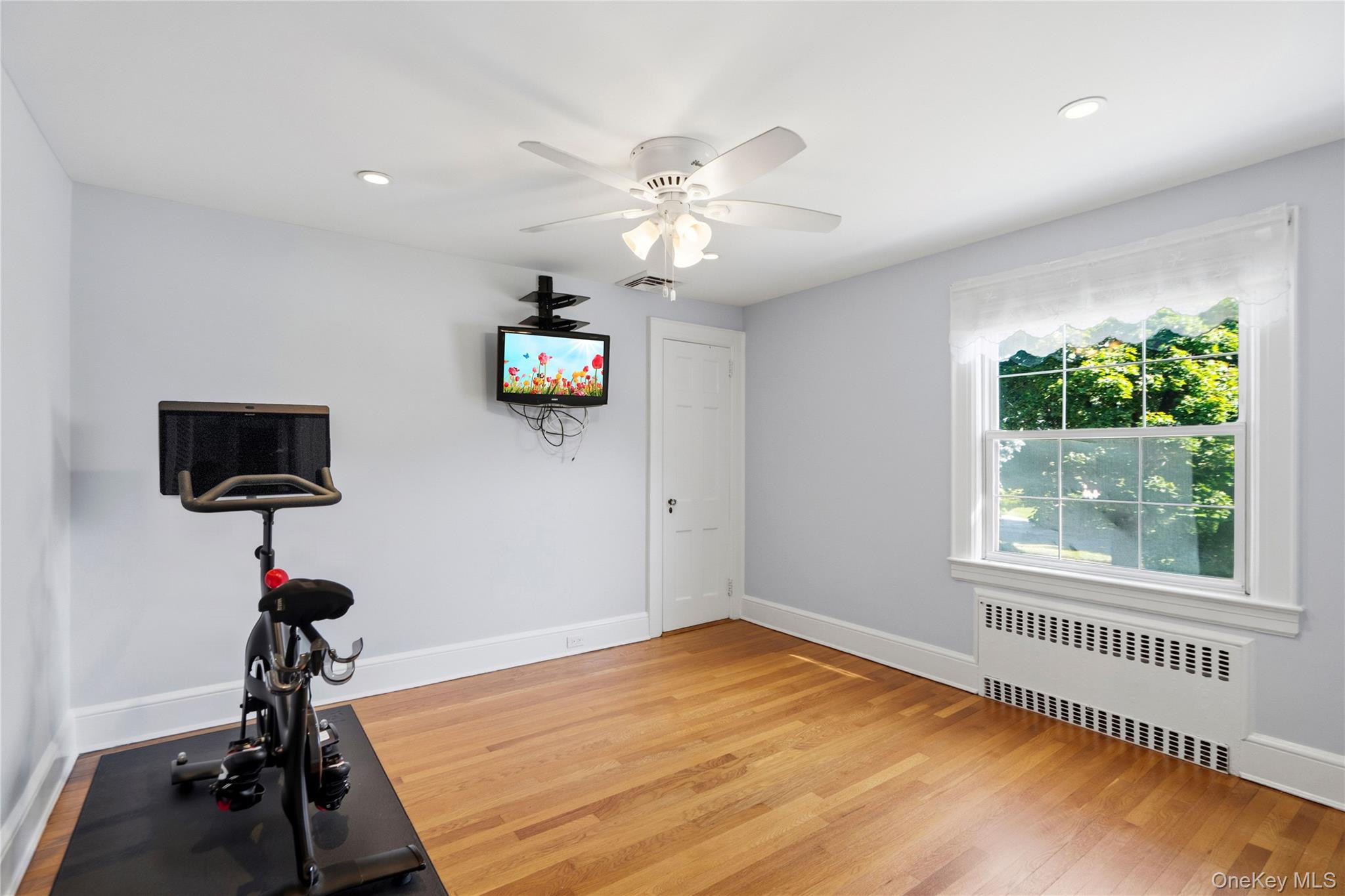 22 Nassau Boulevard – For Sale photo 30