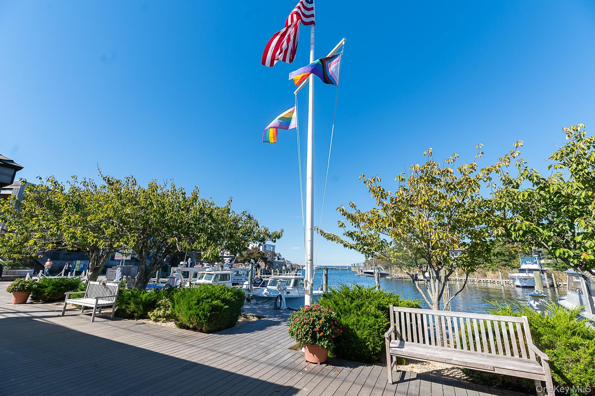 221 Bay Walk – For Sale photo 30