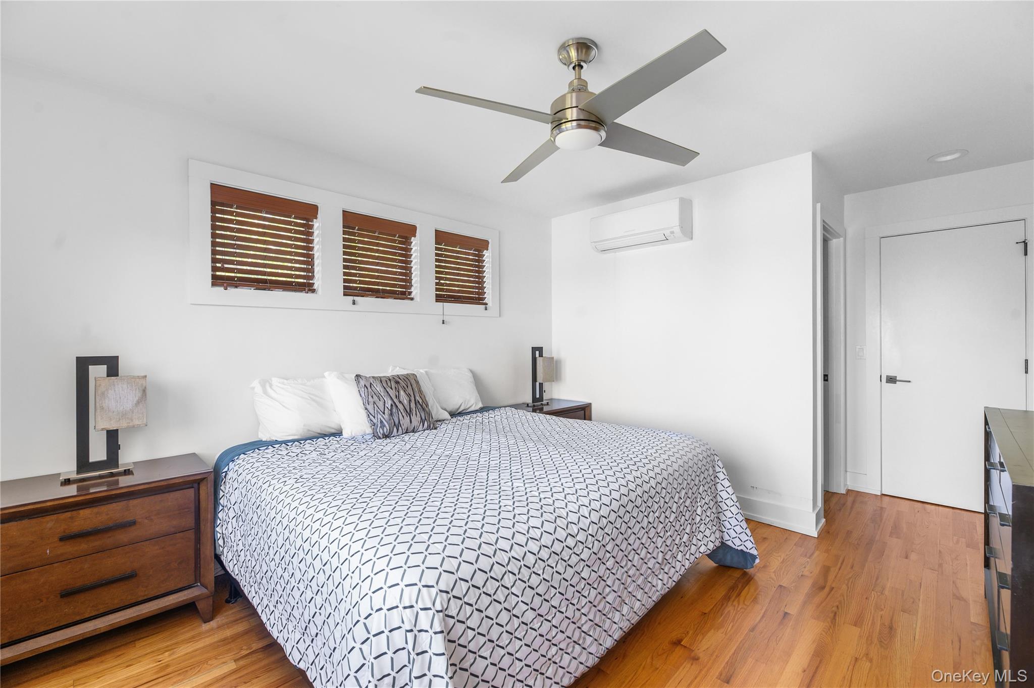 221 Bay Walk – For Sale photo 16