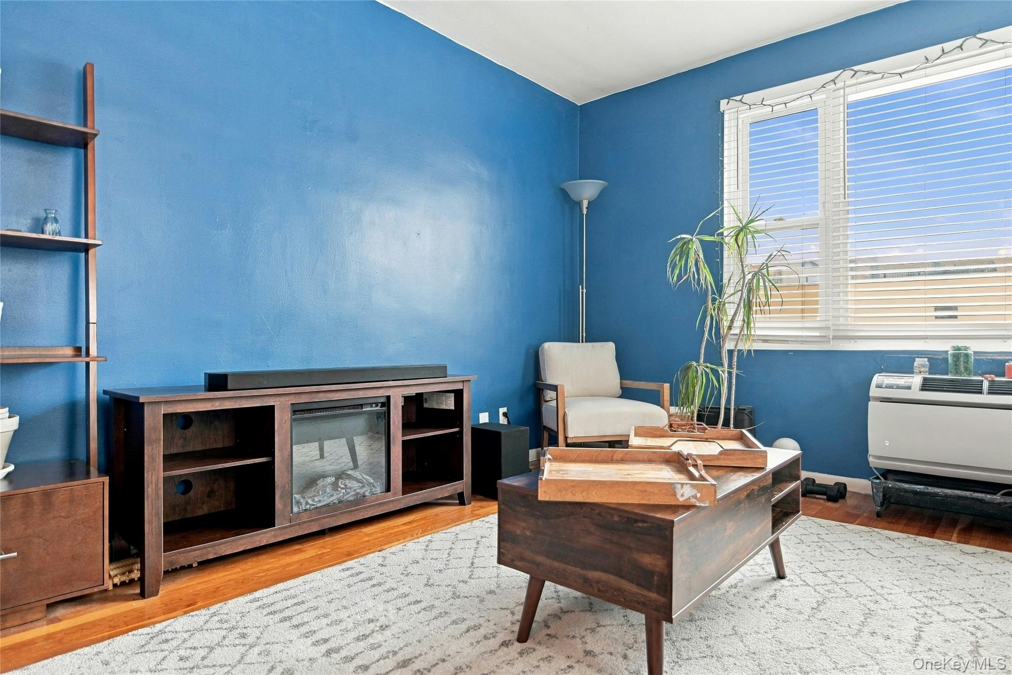 21 Bond Street, Unit 3J photo 8