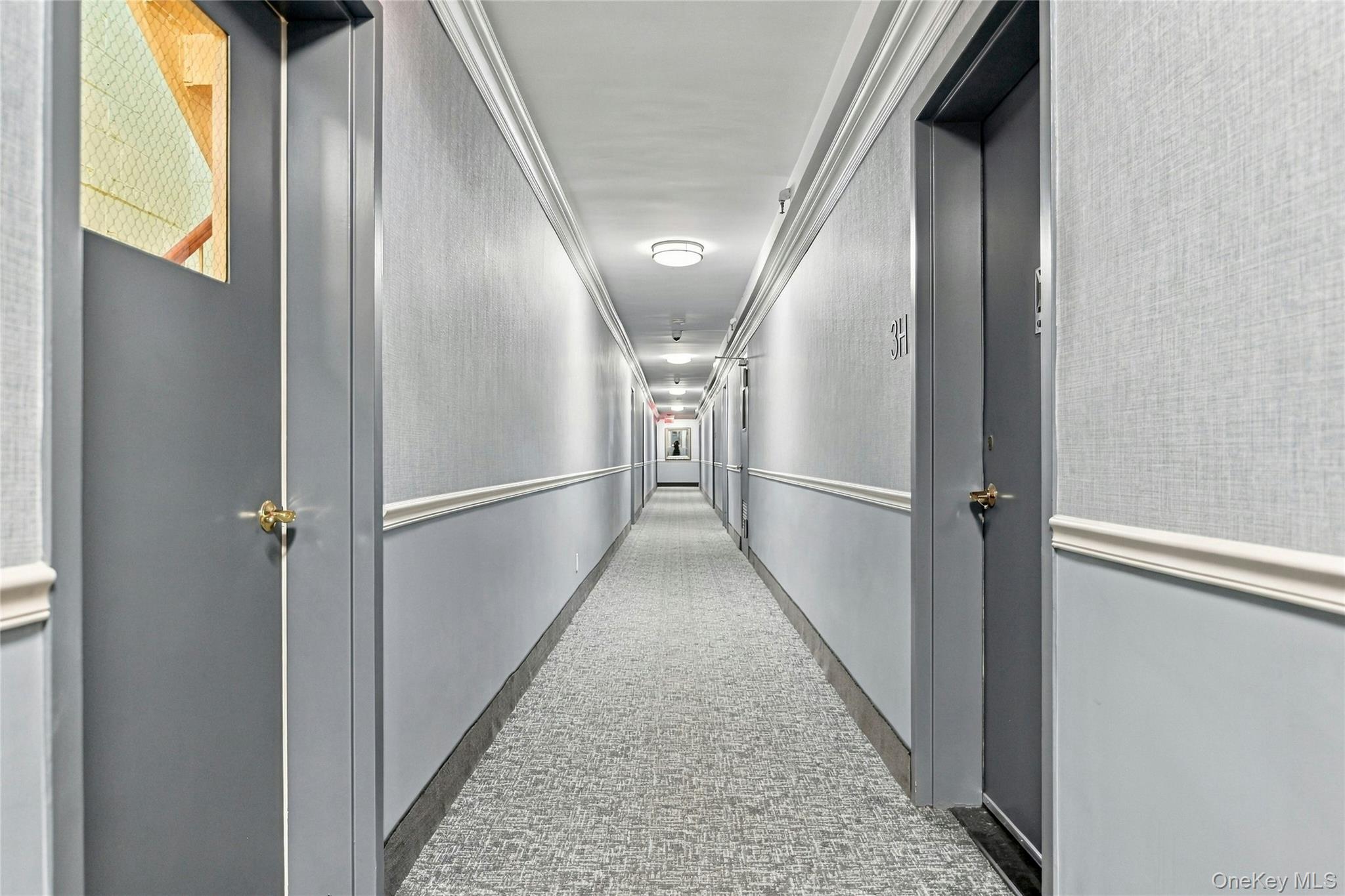 21 Bond Street, Unit 3J photo 5