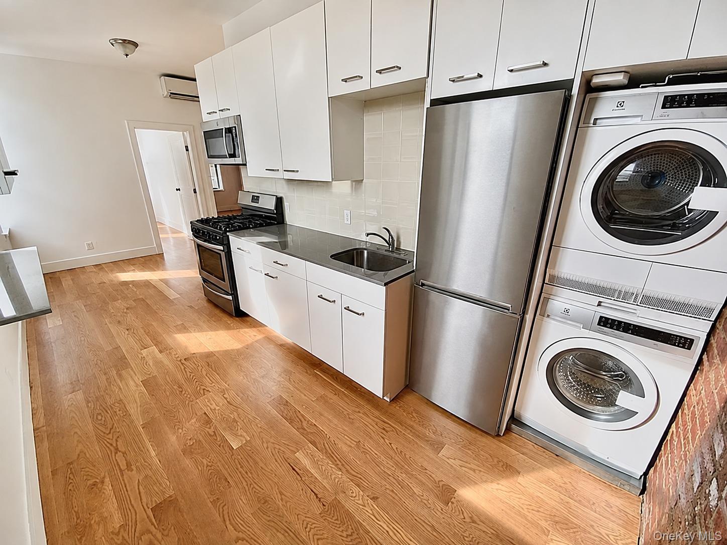28-56 47th Street, Unit 3F photo 6