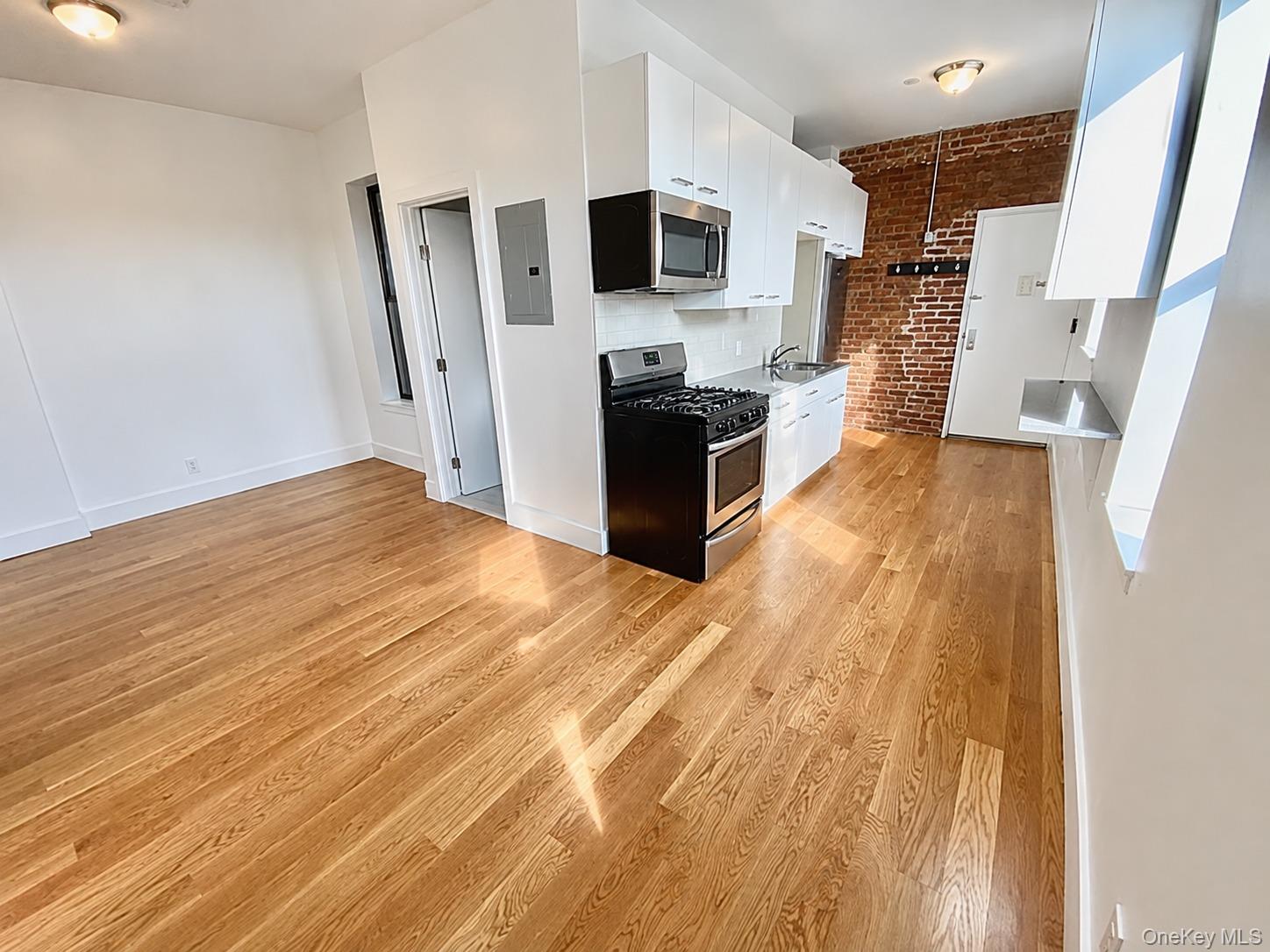 28-56 47th Street, Unit 3F photo 3
