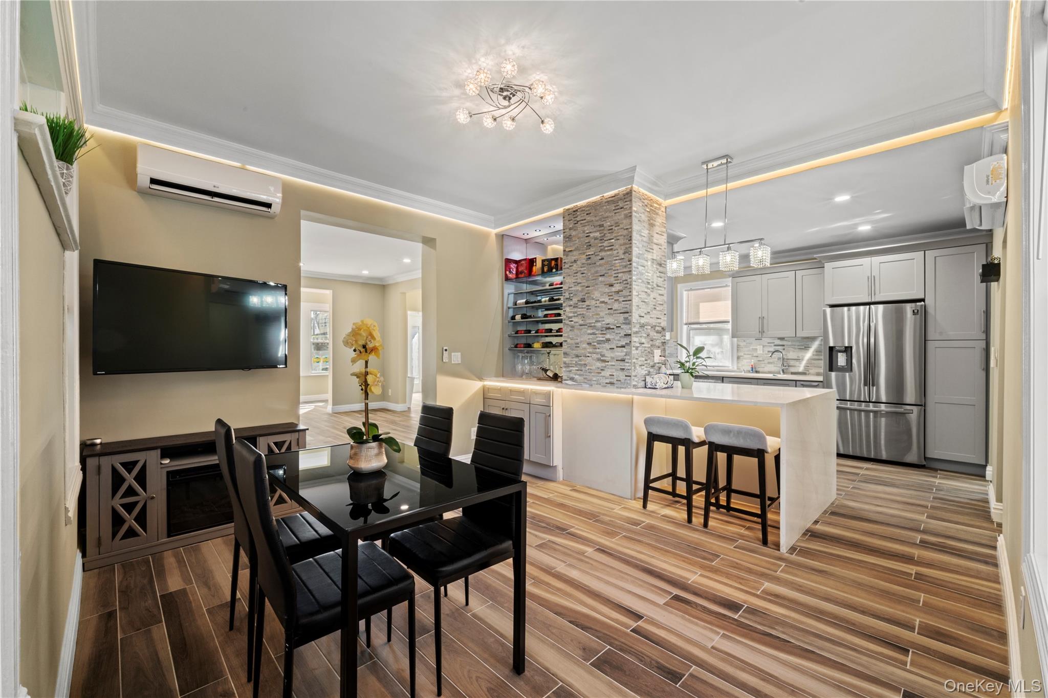 48 Woodruff Place – For Sale photo 3