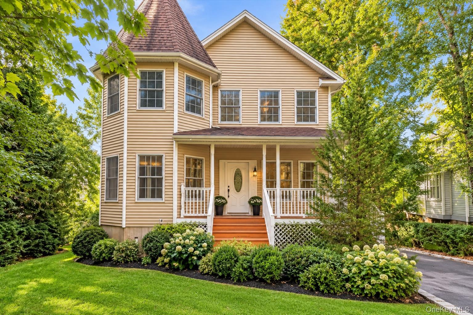 118 Ridge Road – For Sale