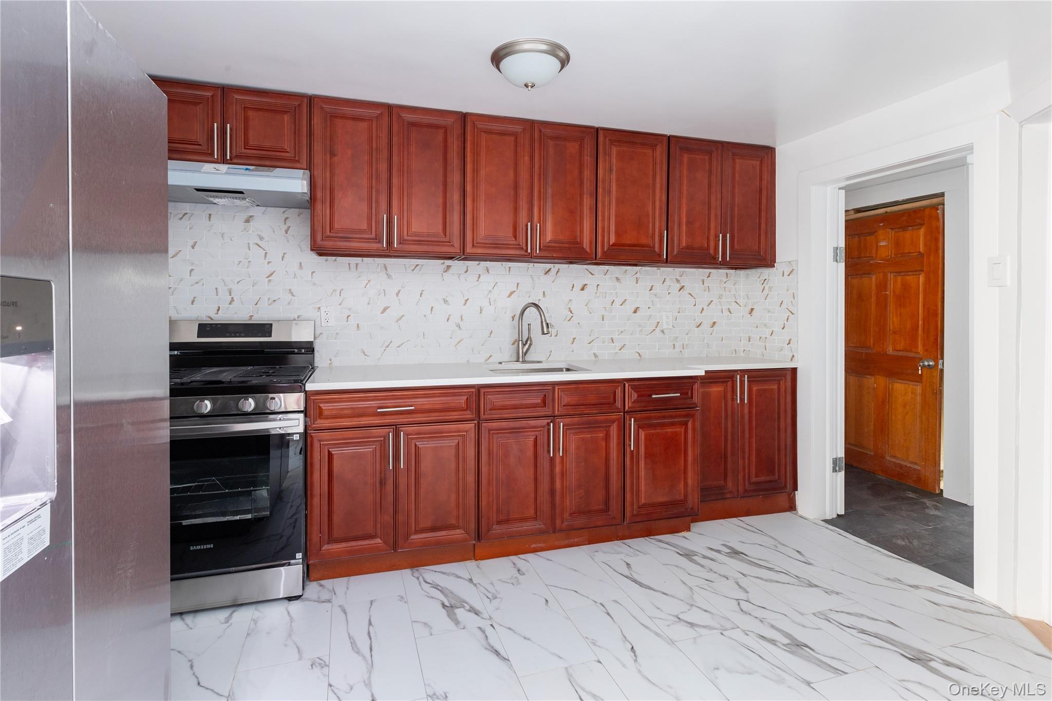 10030 Martense Avenue – For Sale photo 5