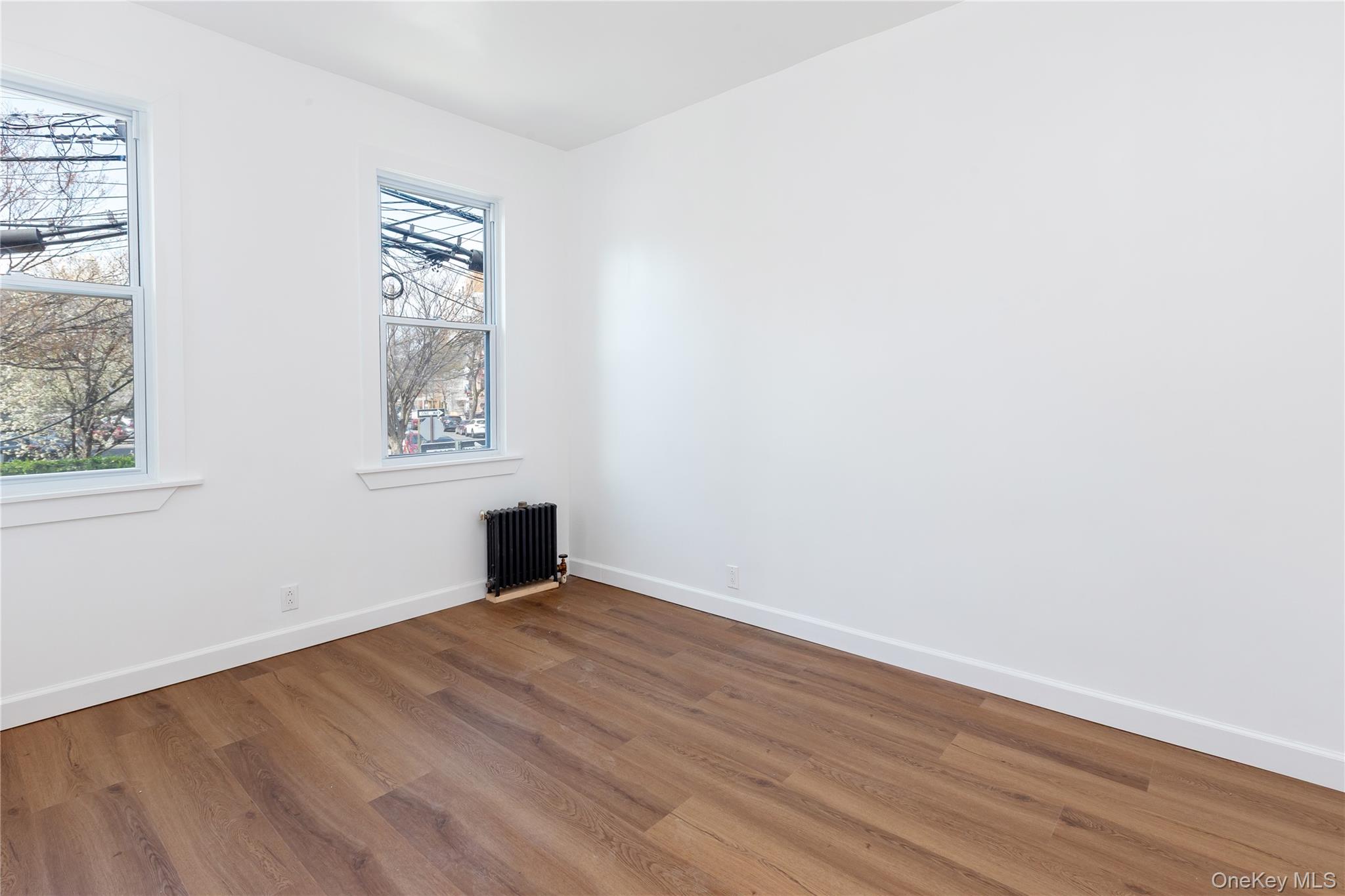 10030 Martense Avenue – For Sale photo 14