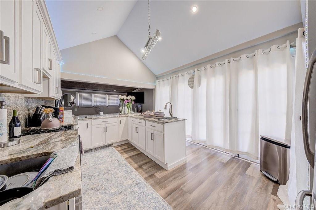 98 Pomona Rd – For Rent photo 11