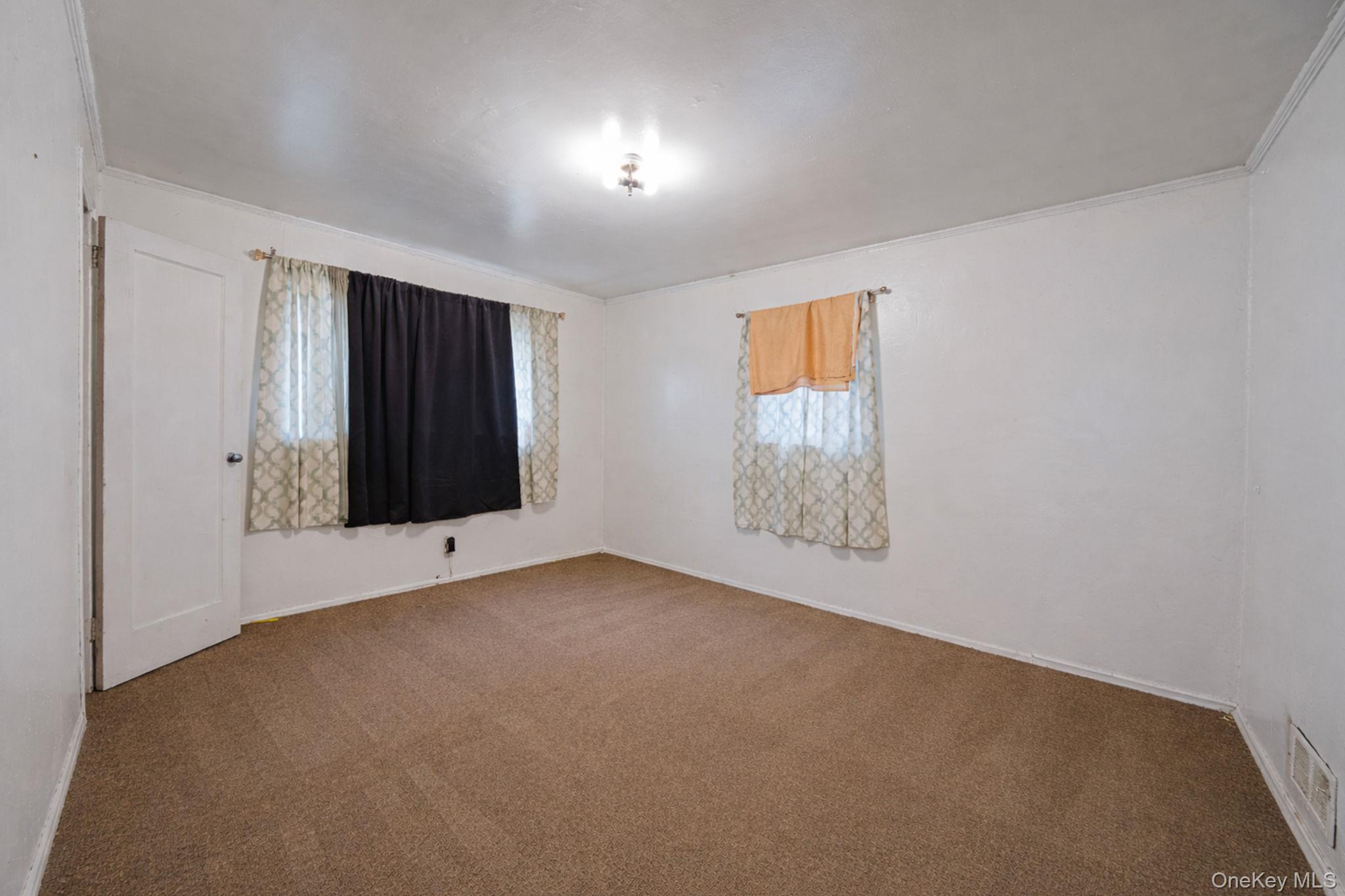 350 Coventry Road N – For Sale photo 7
