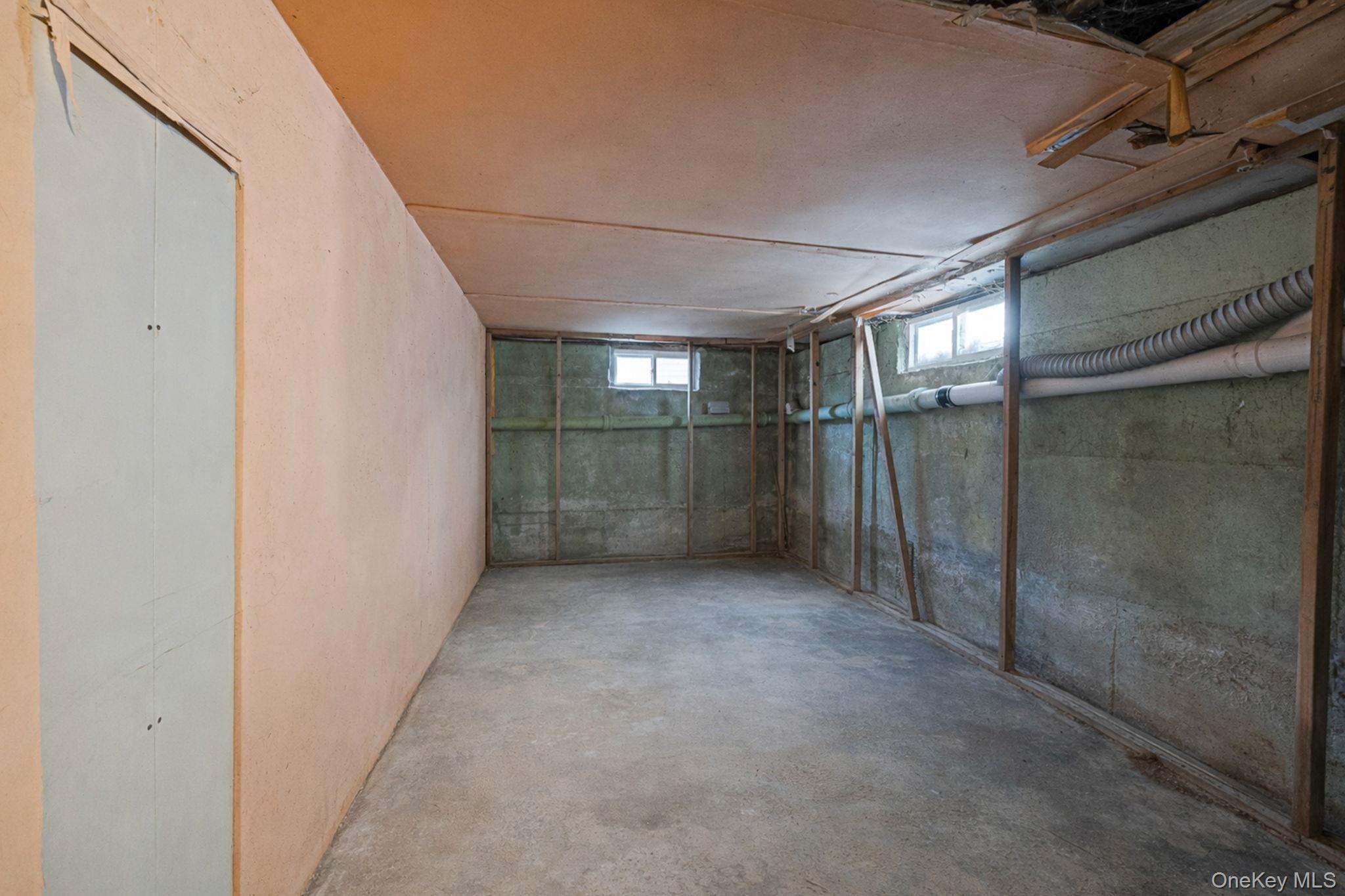 350 Coventry Road N – For Sale photo 11