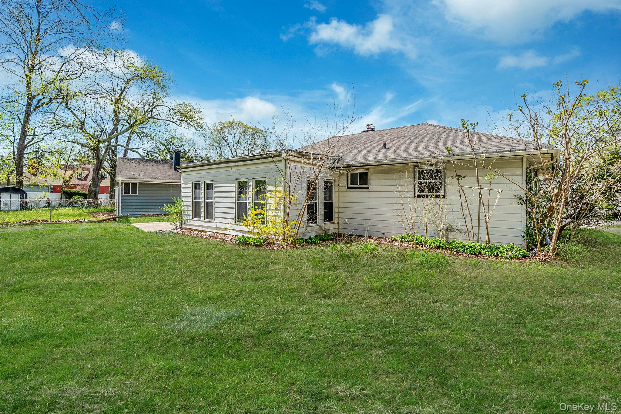 350 Coventry Road N – For Sale photo 13