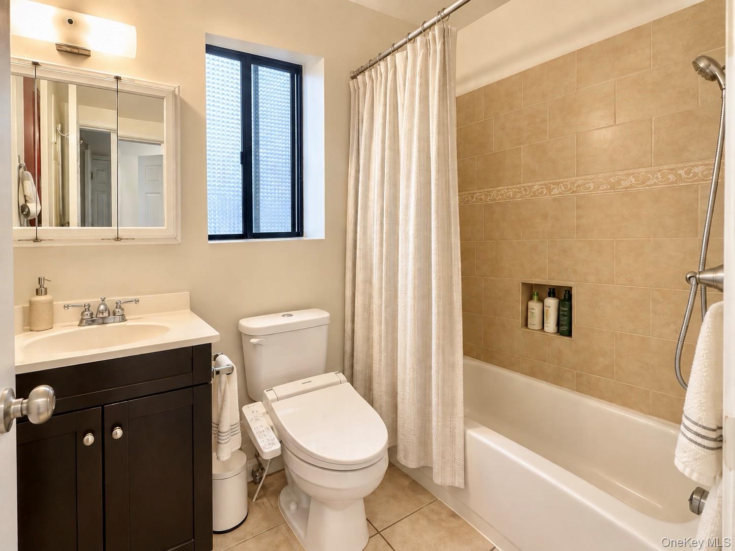 71-32 163rd Street, Unit 1 photo 8