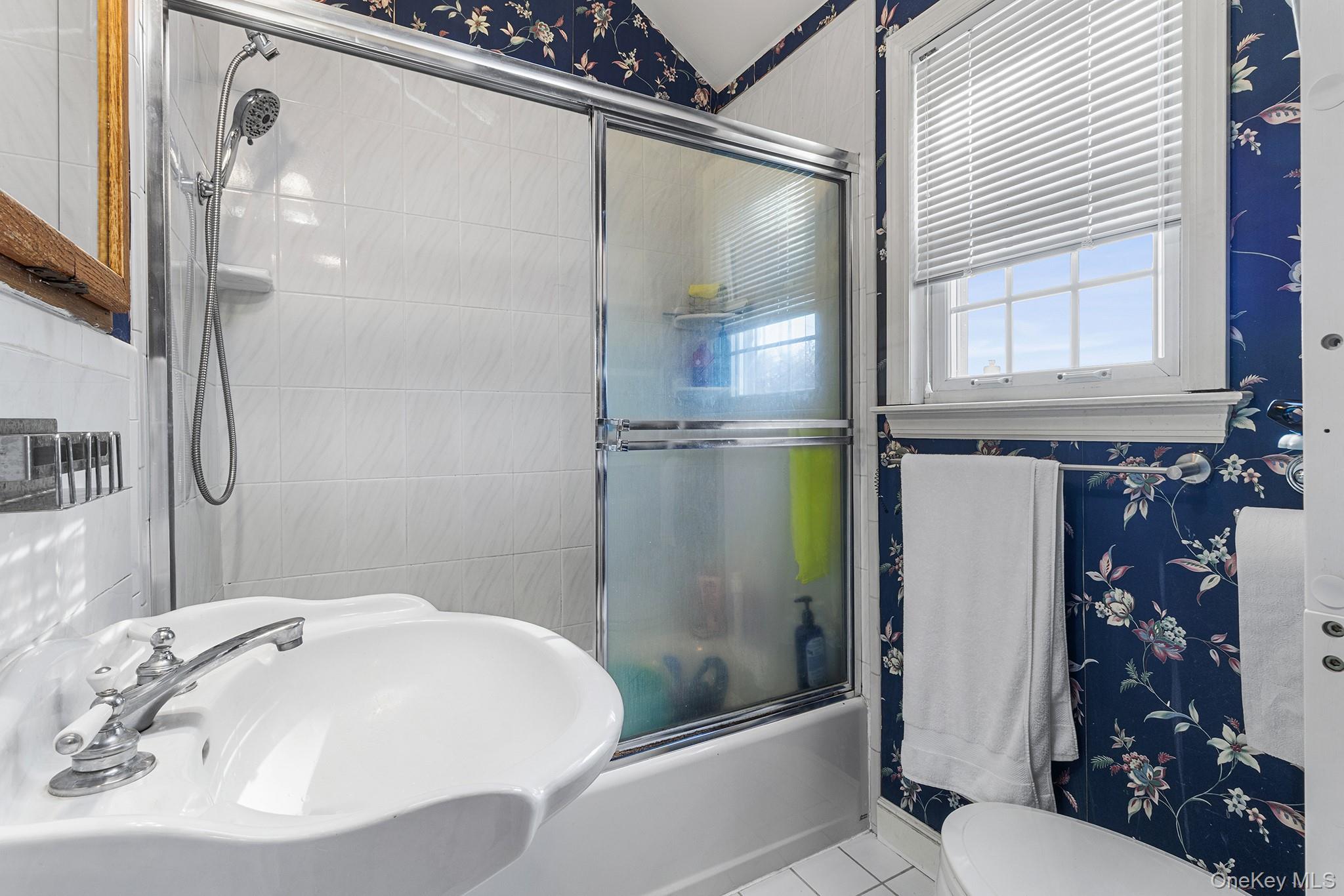 305 White Road – For Sale photo 18