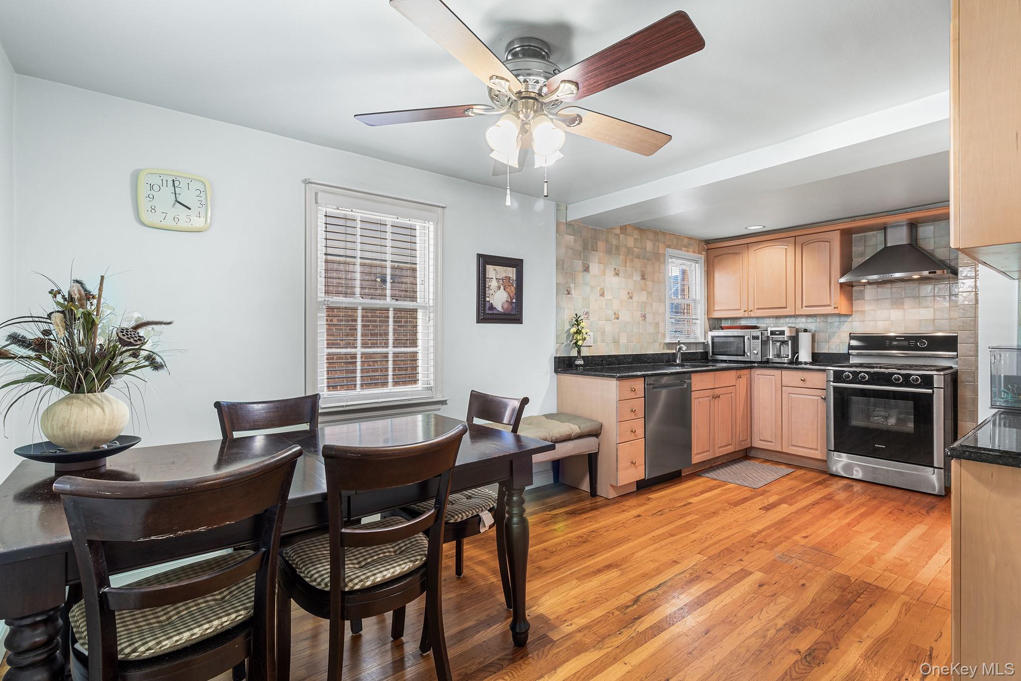 305 White Road – For Sale photo 6
