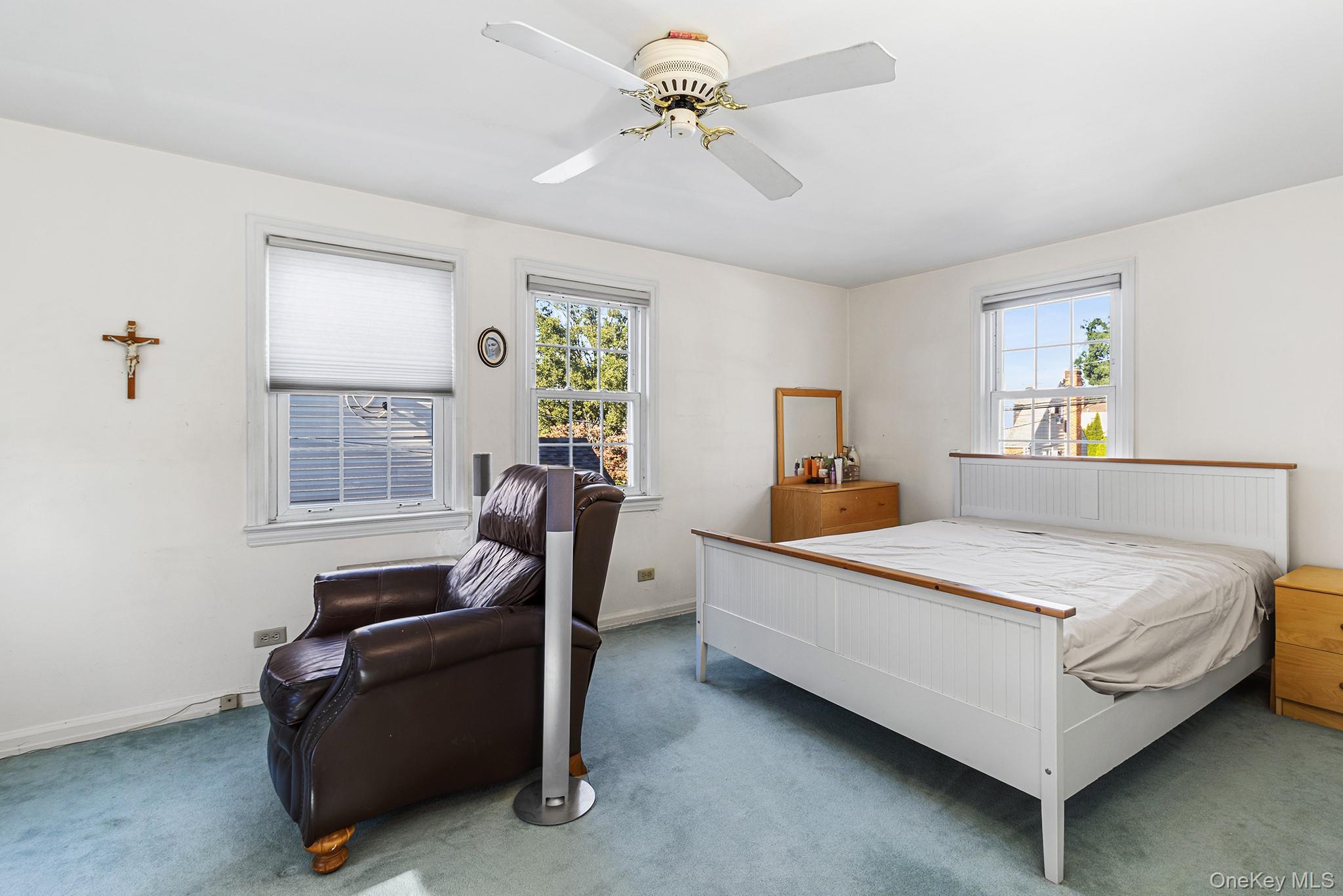 305 White Road – For Sale photo 16