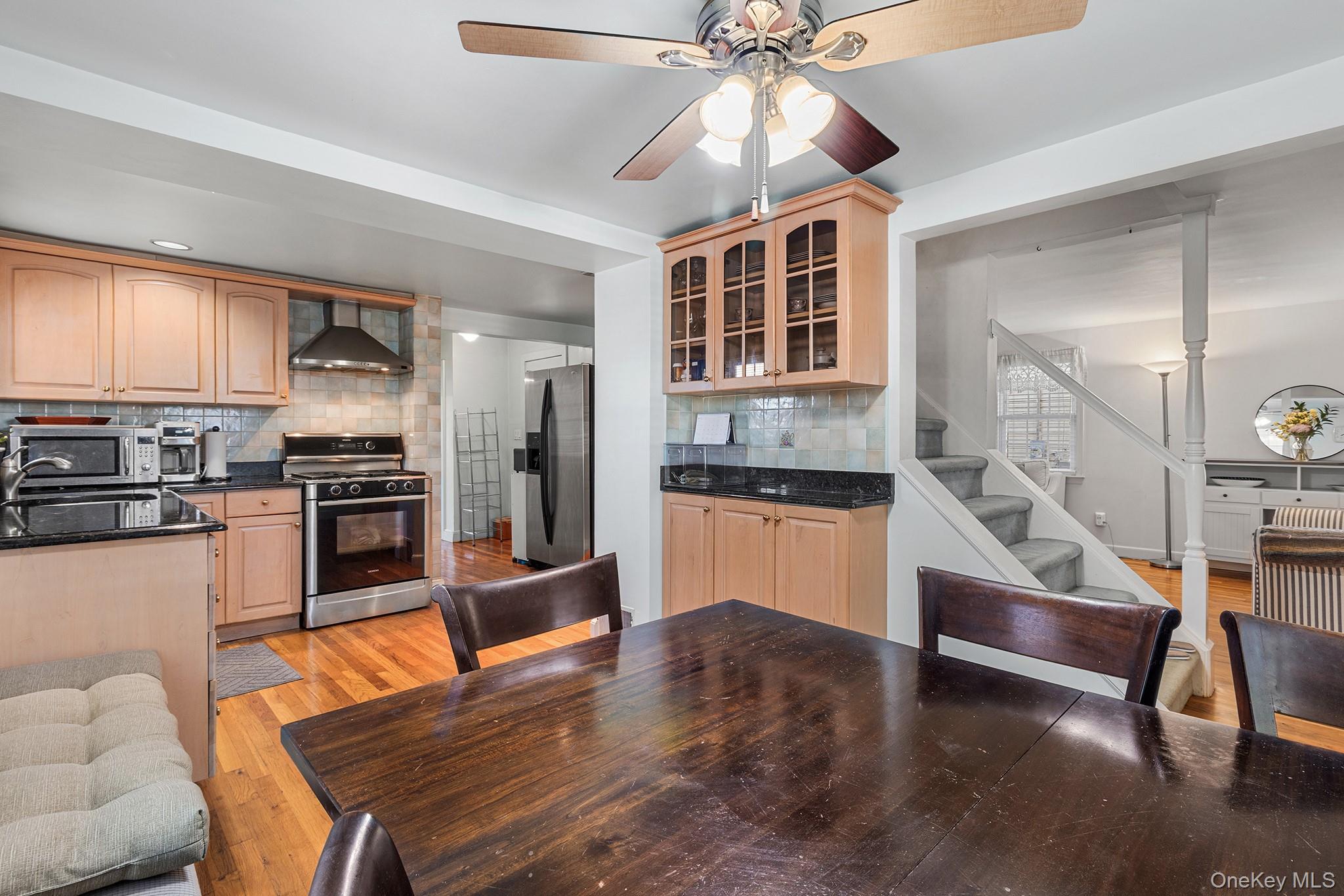 305 White Road – For Sale photo 7