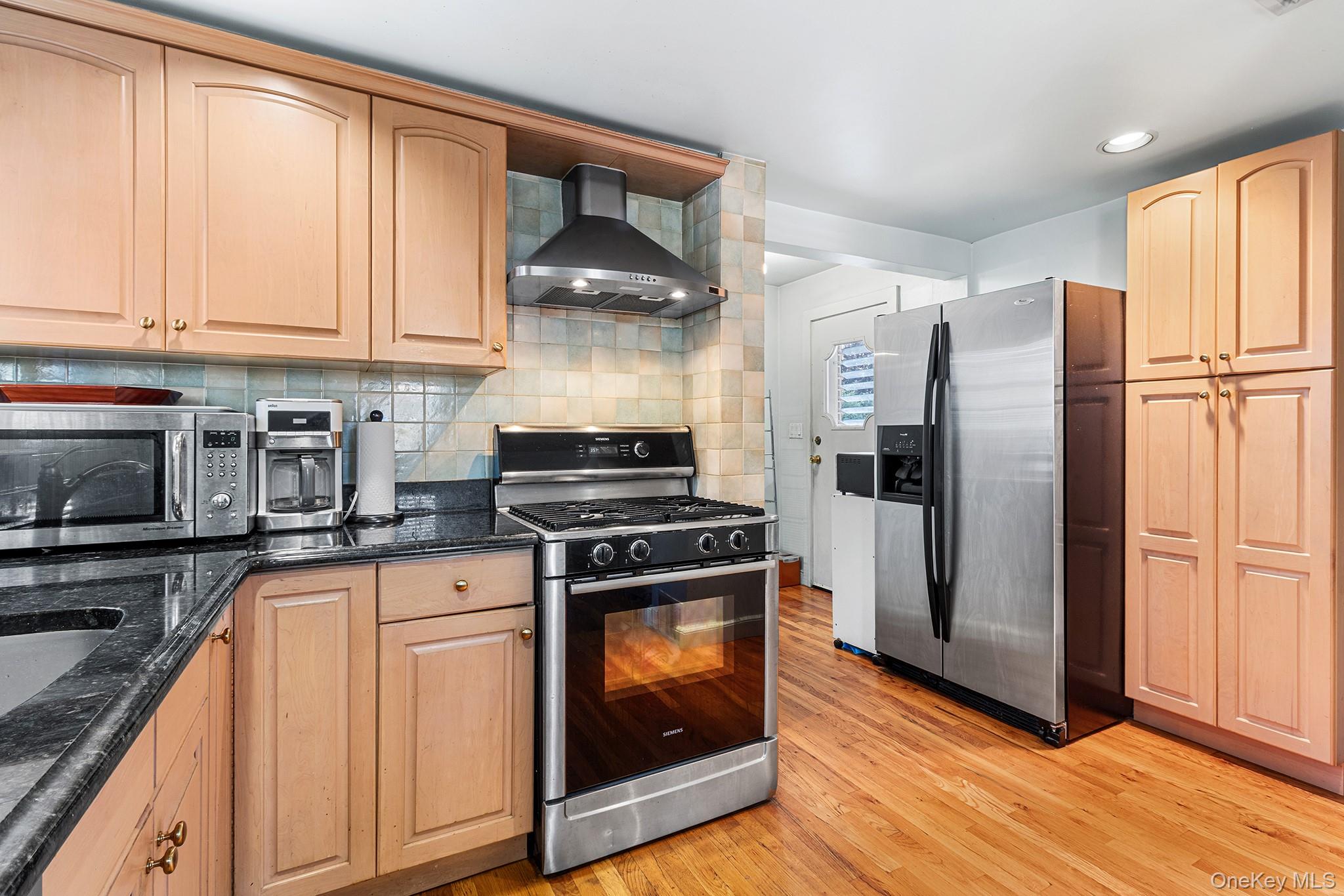 305 White Road – For Sale photo 10
