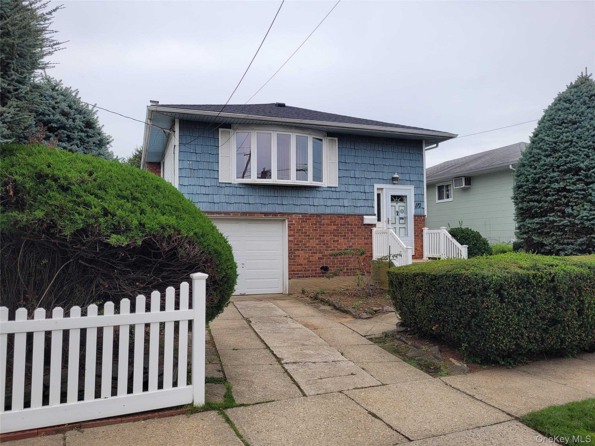 110 Crest Avenue – For Sale photo 2